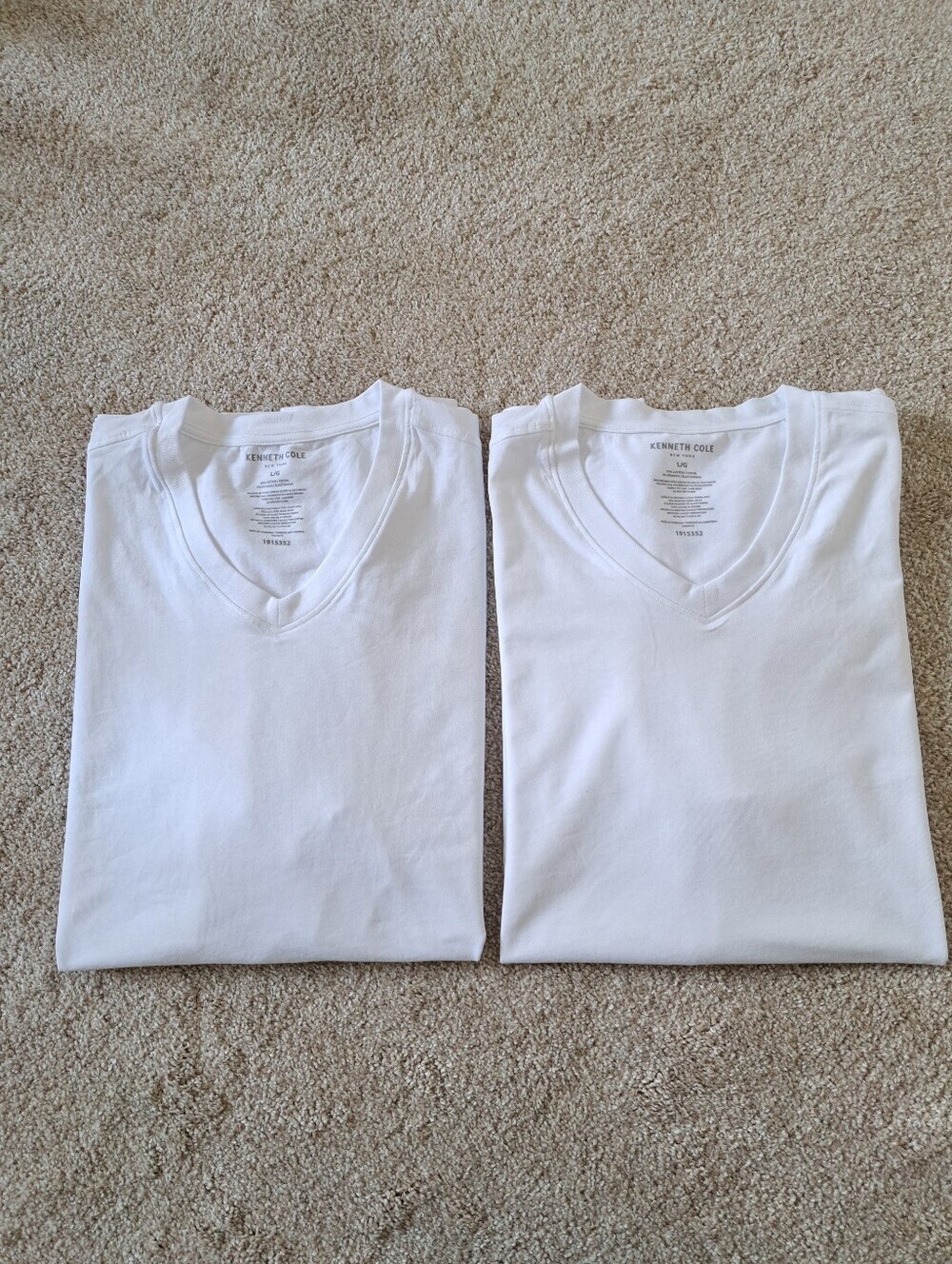 Kenneth Cole New York Men's White V-Neck Short Sleeve Tees Set Of 2 Cotton NWOT